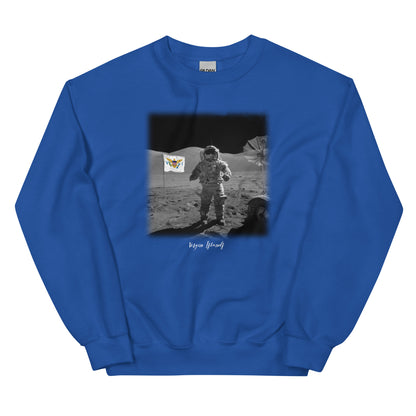 VI MAN ON MOON UNISEX SWEATSHIRT