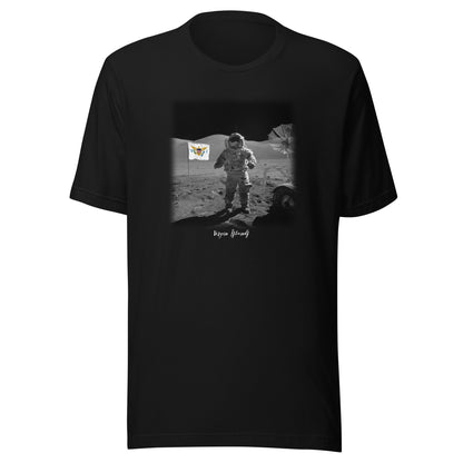 VI MAN ON MOON UNISEX T-SHIRT