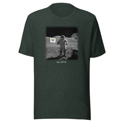 VI MAN ON MOON UNISEX T-SHIRT